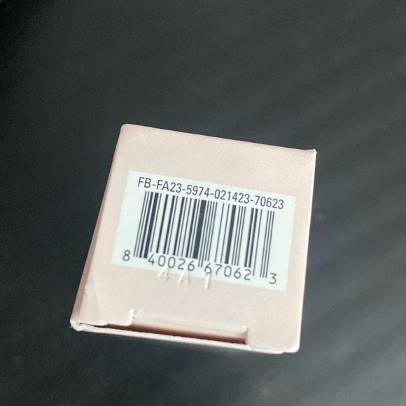 FENTY BEAUTY Gloss Bomb Universal Lip Luminizer in Hot Chocolit Fantasy 9ml, NEW - Picture 10 of 10